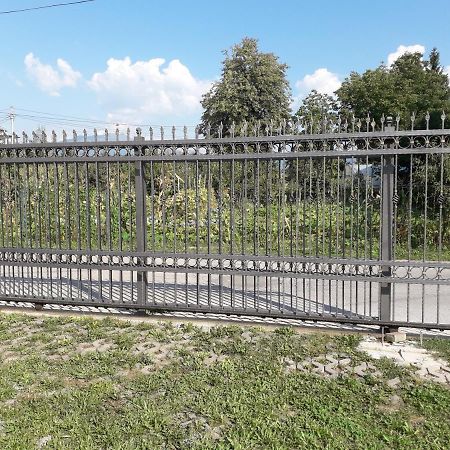 Villa Sky Сараево Екстериор снимка